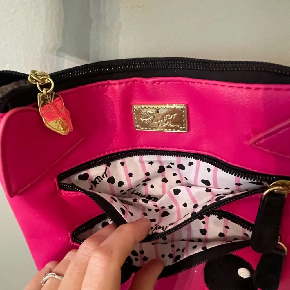 Girl's‎ Pink Purse